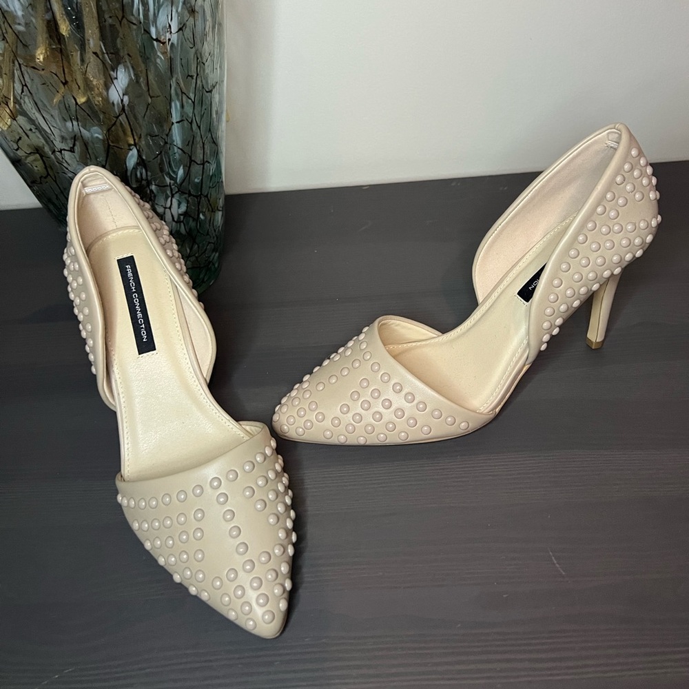 French Connection tan studded pumps